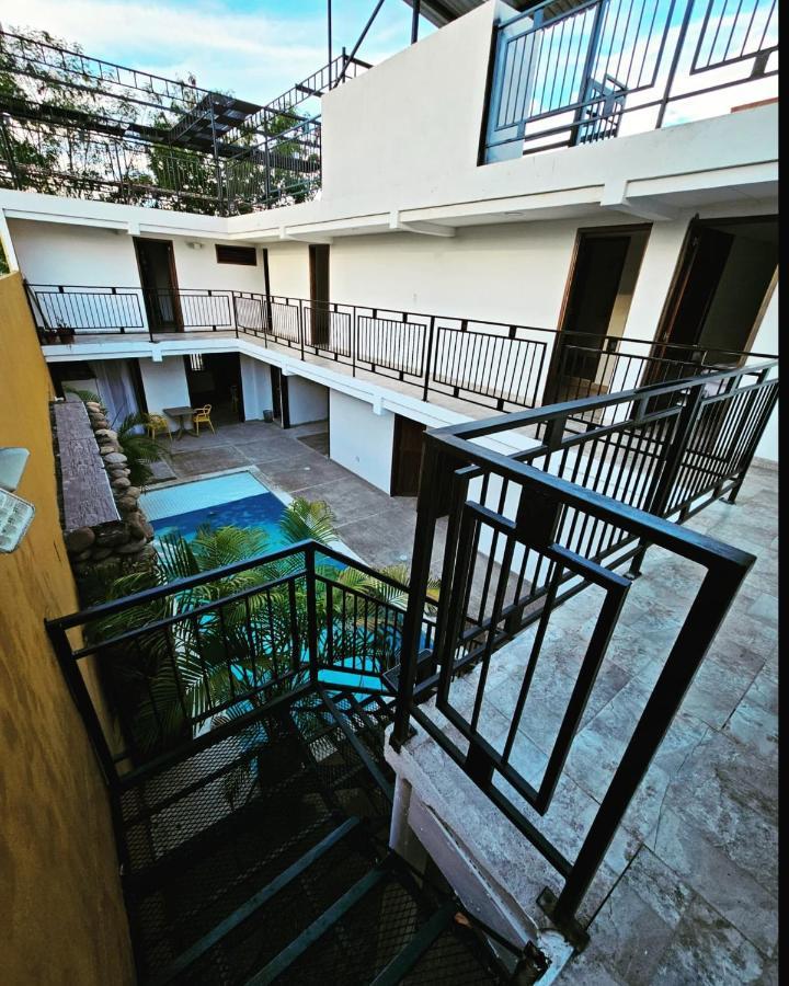 Hotel Victoria Queen Villavieja Exterior photo